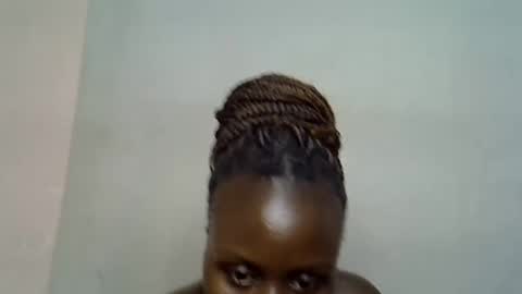 Snapshot of terriam chatting on 11/24/25, 06:40 terriam online show from 11/24/25, 06:40