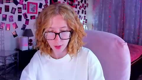 Snapshot of terriareed chatting on 07/24/26, 10:46 Terry online show from 07/24/26, 10:46