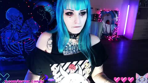 Snapshot of terror_candy chatting on 02/02/25, 06:15 CRY BABY online show from 02/02/25, 06:15