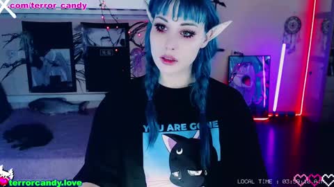 Snapshot of terror_candy chatting on 03/05/25, 12:59 CRY BABY online show from 03/05/25, 12:59