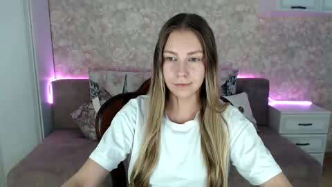 Violetta Ready for any play with you. Hottest show in pvt  Bitcoin 1P8NuZxsaNsQTx7wJJJ7Ao1mic4nvJPVLC online show from 12/21/25, 04:25