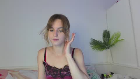 tessa_shy_ online show from 06/30/26, 05:47
