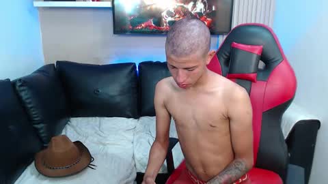 tessachains online show from 11/17/25, 02:34