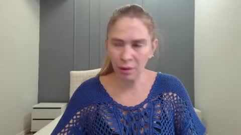 Snapshot of tessadaybreak chatting on 07/19/26, 06:39 tessadaybreak online show from 07/19/26, 06:39