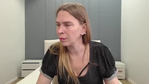 Snapshot of tessadaybreak chatting on 07/20/26, 06:38 tessadaybreak online show from 07/20/26, 06:38