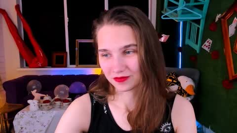 Tessa online show from 09/23/25, 05:32