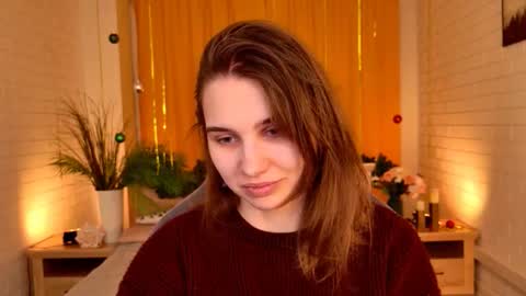 Snapshot of tessamill chatting on 12/14/25, 05:46 Tessa online show from 12/14/25, 05:46