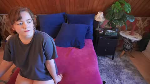 Tessa online show from 05/01/26, 02:54