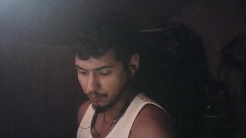 Snapshot of testotease chatting on 01/10/25, 02:57 Milo online show from 01/10/25, 02:57