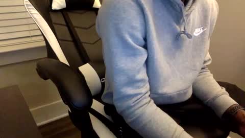 Snapshot of tevvdaren chatting on 10/05/25, 03:05 tevvdaren online show from 10/05/25, 03:05