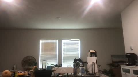 Snapshot of texas_blonde chatting on 04/16/26, 03:13 Daphne Summers online show from 04/16/26, 03:13