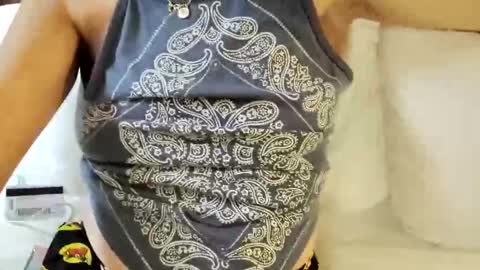 Snapshot of texasfinegirl chatting on 02/05/25, 07:07 texasfinegirl online show from 02/05/25, 07:07