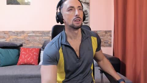 TexasHUNK online show from 01/15/25, 09:24