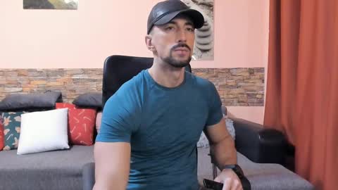 TexasHUNK online show from 02/13/25, 09:41