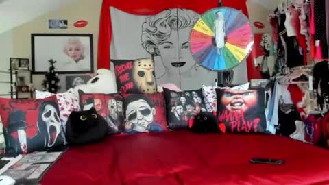 Snapshot of texaspeach69 chatting on 10/21/25, 06:30 peachy online show from 10/21/25, 06:30