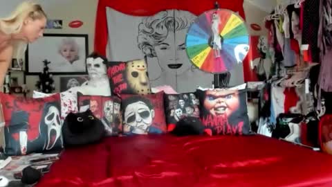 Snapshot of texaspeach69 chatting on 10/26/25, 07:53 peachy online show from 10/26/25, 07:53