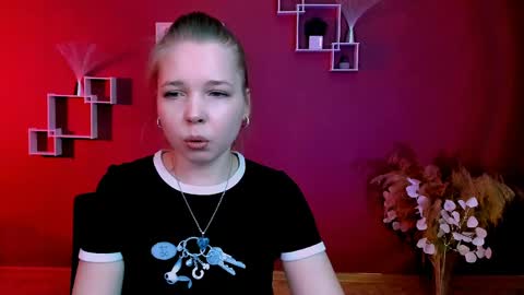 teya_starling online show from 03/22/26, 08:51