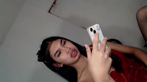 Luna online show from 01/04/25, 09:21