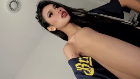 Luna online show from 07/02/26, 04:07