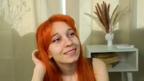 Snapshot of tgirlfoxy chatting on 06/10/26, 07:07 Foxy Zuccinni Roxy Little online show from 06/10/26, 07:07