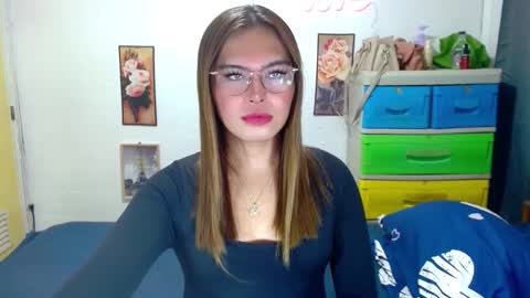 Snapshot of tgirlselena chatting on 10/02/25, 02:13 tgirlselena online show from 10/02/25, 02:13