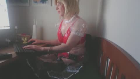 Tgirlsub4DomQ online show from 09/13/25, 05:35