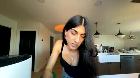 babygirlmami online show from 05/06/26, 11:21