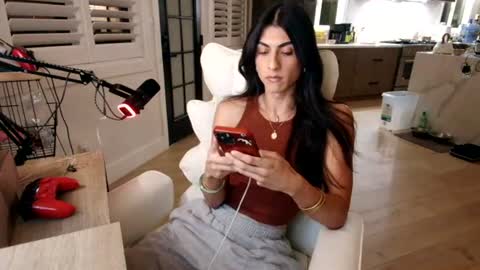 babygirlmami online show from 06/28/26, 04:40