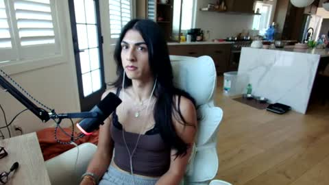 babygirlmami online show from 06/28/26, 07:20