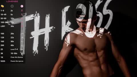 Snapshot of th_russ chatting on 12/27/24, 01:00 INSTAGRAM Th1rss online show from 12/27/24, 01:00