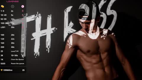 Snapshot of th_russ chatting on 12/27/24, 04:43 INSTAGRAM Th1rss online show from 12/27/24, 04:43