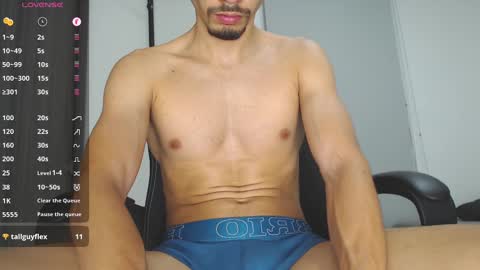 Snapshot of th_russ chatting on 01/18/25, 01:41 INSTAGRAM Th1rss online show from 01/18/25, 01:41