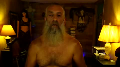 Snapshot of tha_commander69 chatting on 11/01/25, 08:55 tha Commander69 online show from 11/01/25, 08:55
