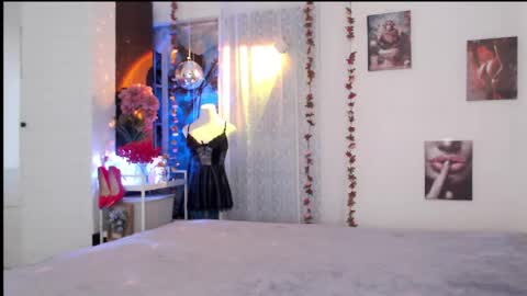 Snapshot of thaidream25 chatting on 04/17/26, 03:42 Ana online show from 04/17/26, 03:42