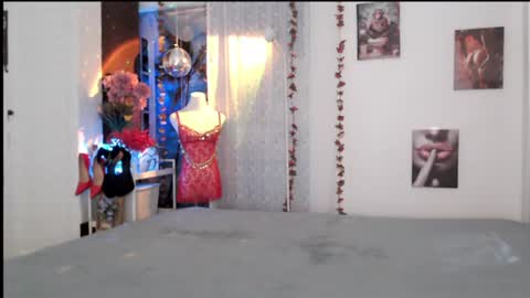 Snapshot of thaidream25 chatting on 06/13/26, 03:15 Ana online show from 06/13/26, 03:15