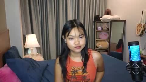 Snapshot of thailand4you chatting on 01/06/26, 01:15 AbbieThai online show from 01/06/26, 01:15