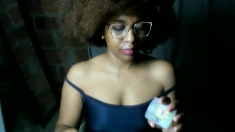 Snapshot of thaimy_ chatting on 06/30/26, 02:45 thaimy_ online show from 06/30/26, 02:45