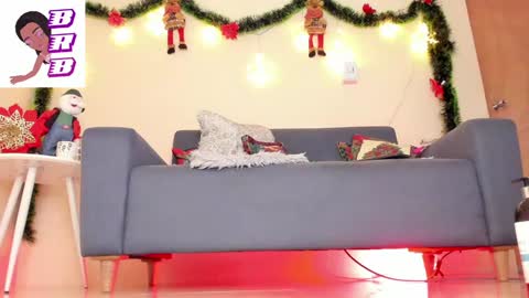 Thais online show from 12/13/24, 03:32