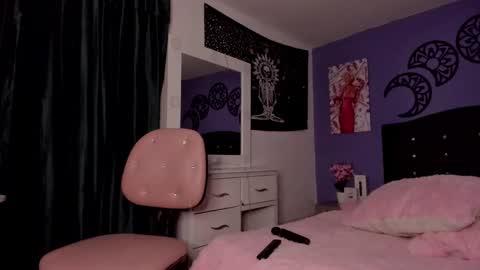 lui 3 online show from 03/11/25, 03:48