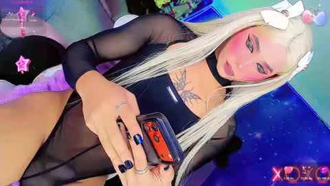 Thalia Girl online show from 06/11/26, 02:53
