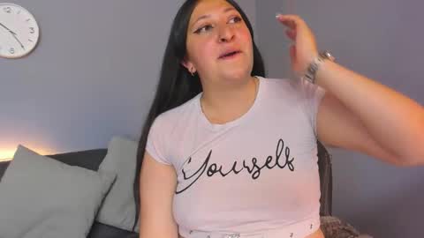 thalia_wolf online show from 09/10/25, 05:35