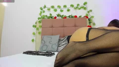          online show from 12/06/24, 12:05
