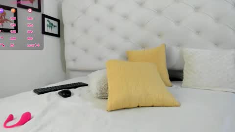          online show from 02/26/25, 12:05