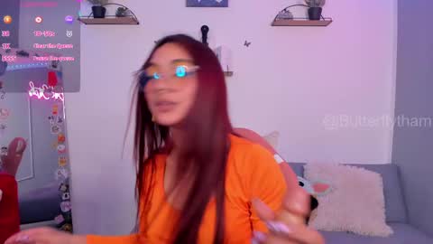 thamara_cooper_ online show from 03/12/25, 09:44