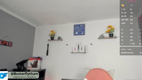 Snapshot of thamara_cooper_ chatting on 06/11/26, 12:08 thamara_cooper_ online show from 06/11/26, 12:08
