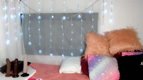 Snapshot of thamarar chatting on 07/08/26, 04:06 Thamara online show from 07/08/26, 04:06
