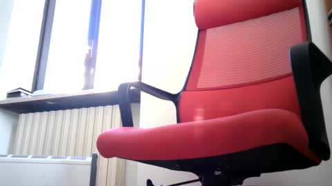 Snapshot of thamesbond chatting on 12/31/24, 09:53 thamesbond online show from 12/31/24, 09:53