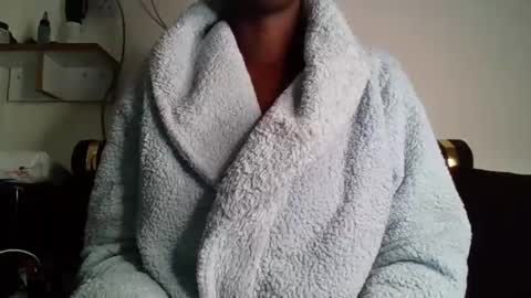 Tessie online show from 11/02/25, 09:00