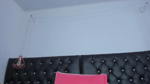 thara webstter online show from 12/09/24, 02:39