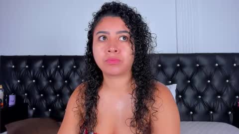 thara webstter online show from 10/01/25, 11:38